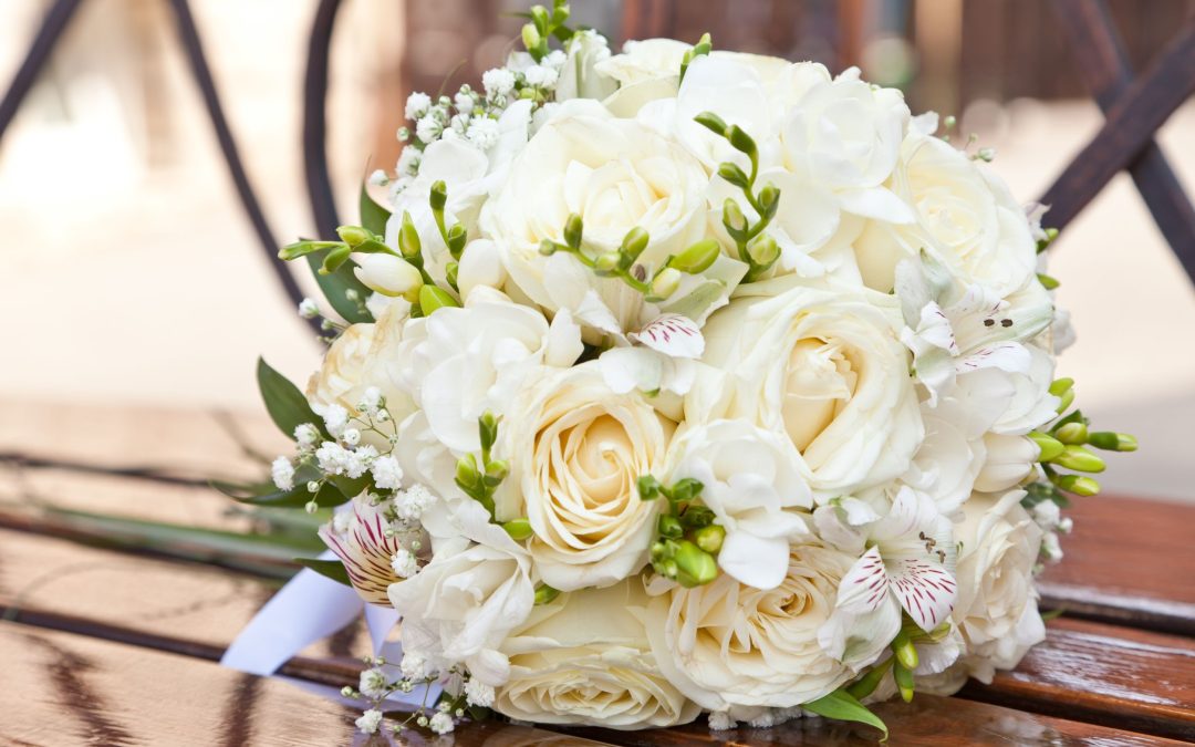 Choosing the Right Funeral Flowers Boulder City Residents Rely on for Lasting Tributes