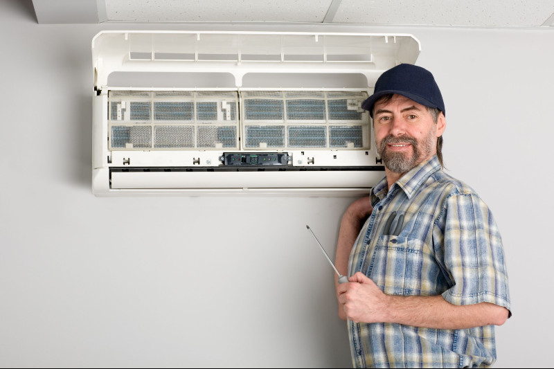 Maintenance Tips From an HVAC Company in Vista, CA to Keep Your System Running Efficiently