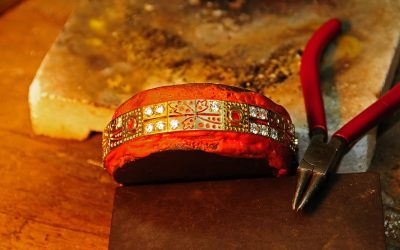Protect Your Treasured Collections With a Jewelry Repair Shop in Greenville SC